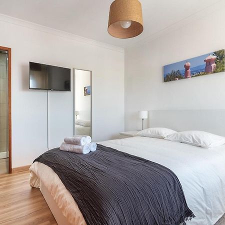 Hostwise - Spacious & Sunny Flat - Loulé Eksteriør billede