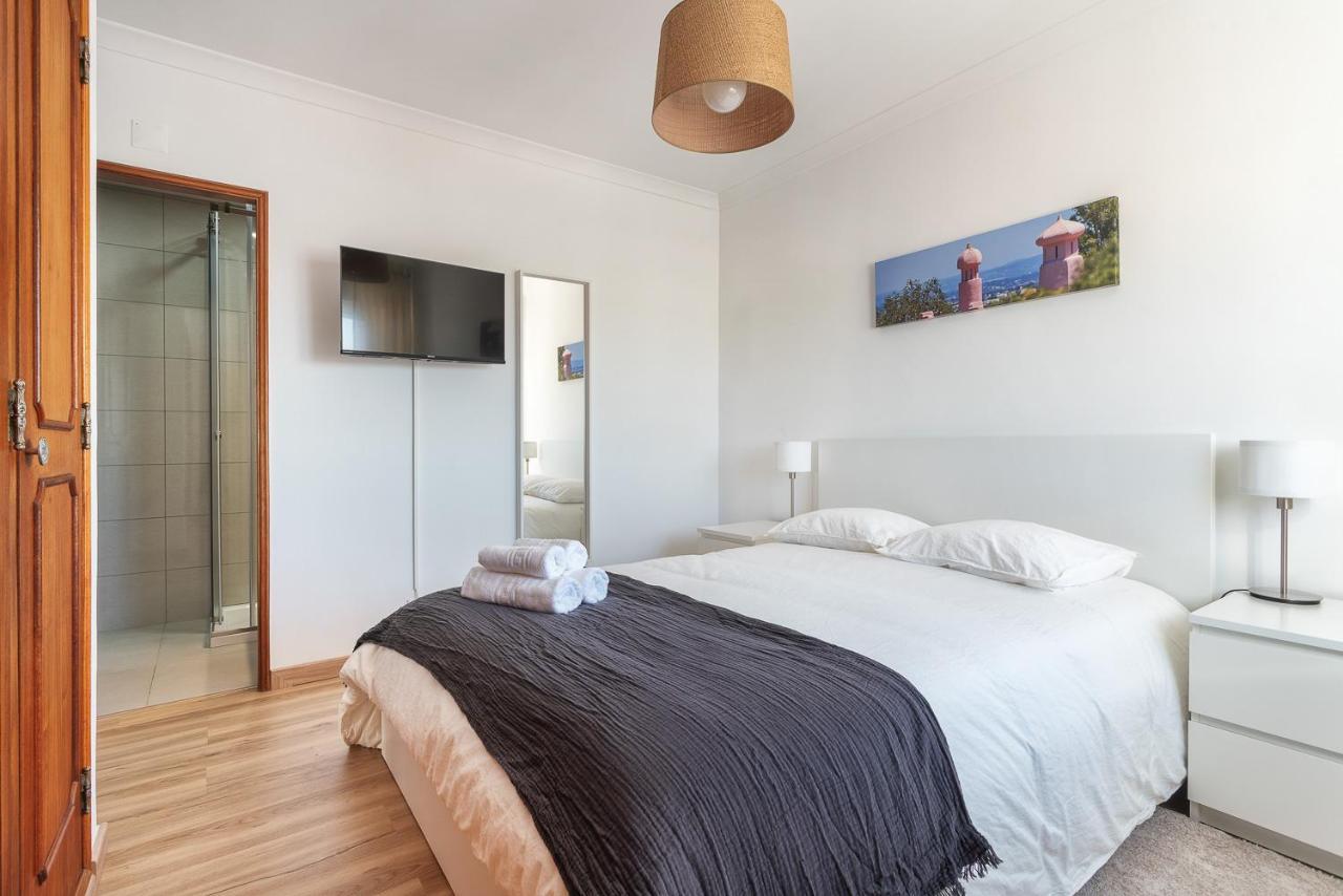 Hostwise - Spacious & Sunny Flat - Loulé Eksteriør billede