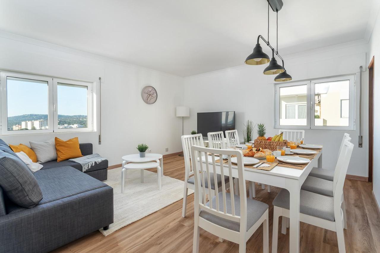 Hostwise - Spacious & Sunny Flat - Loulé Eksteriør billede