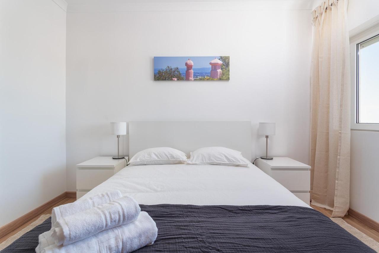 Hostwise - Spacious & Sunny Flat - Loulé Eksteriør billede